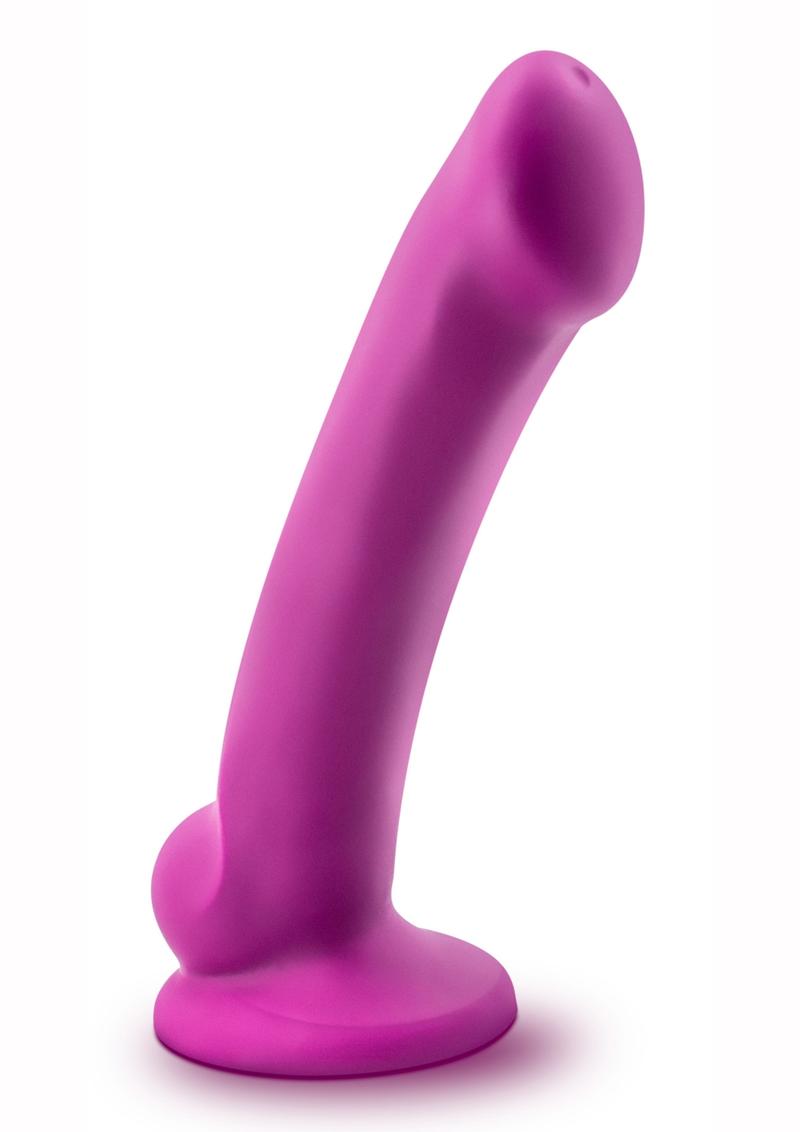 Avant D9 Ergo Mini Silicone Dildo with Suction Cup