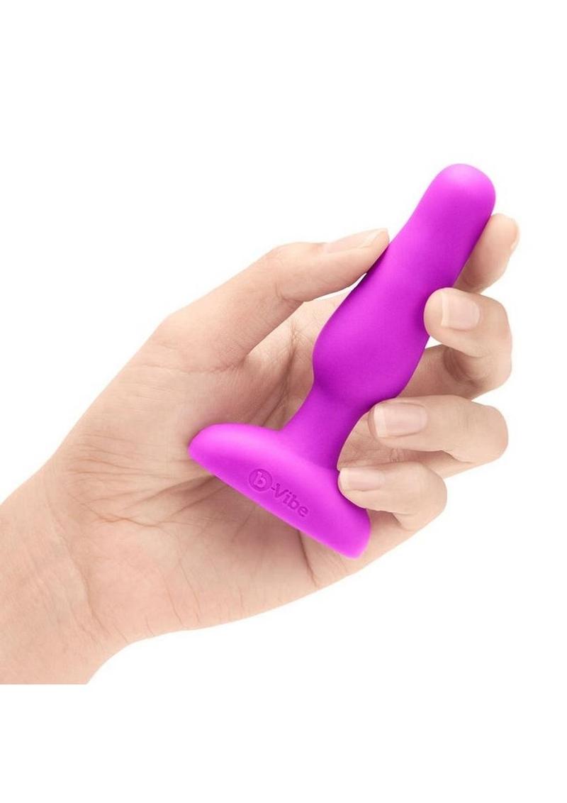 B-Vibe Novice Plug Rechargeable Silicone Anal Plug with Remote Control - Fuchsia/Pink