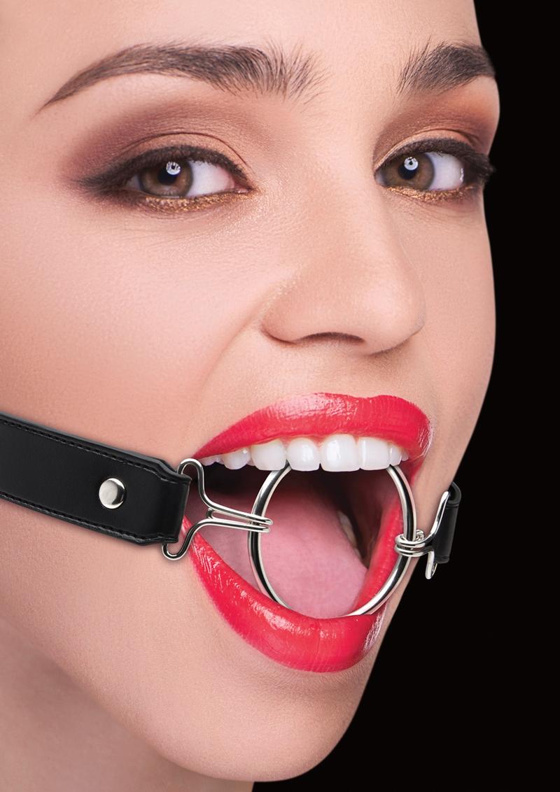 Ouch! Ring Gag XL with Leather Straps - Black/Metal